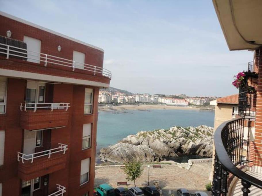 Ostende กาสโตร-อูร์เดียเลส ภายนอก รูปภาพ